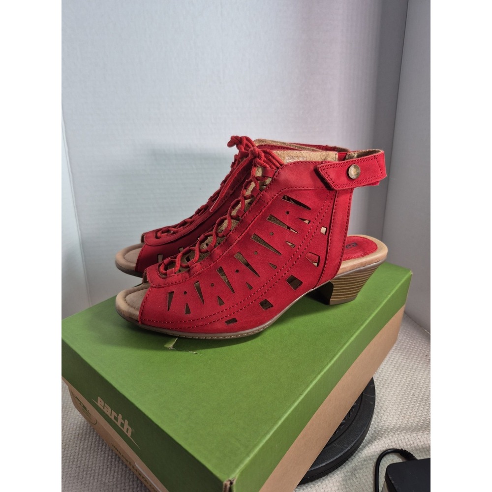Earth Nubuck Leather Lace-Up Ankle Sandals Kristen 8 D Gladiator Red Soft NIB